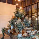 งานแต่งงาน สไตล์ Rustic Greenery พร้อมจัดโต๊ะนั่งทานสวยงาม @ About Studio